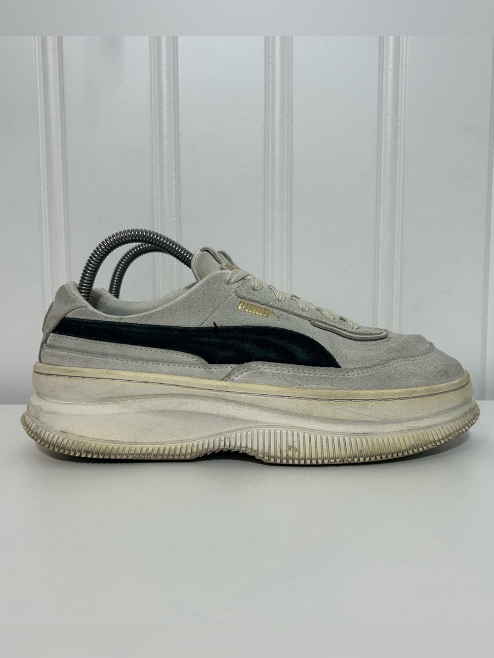 Puma deva pop women’s Gray Suede Platform Sneakers with Black Formstripe